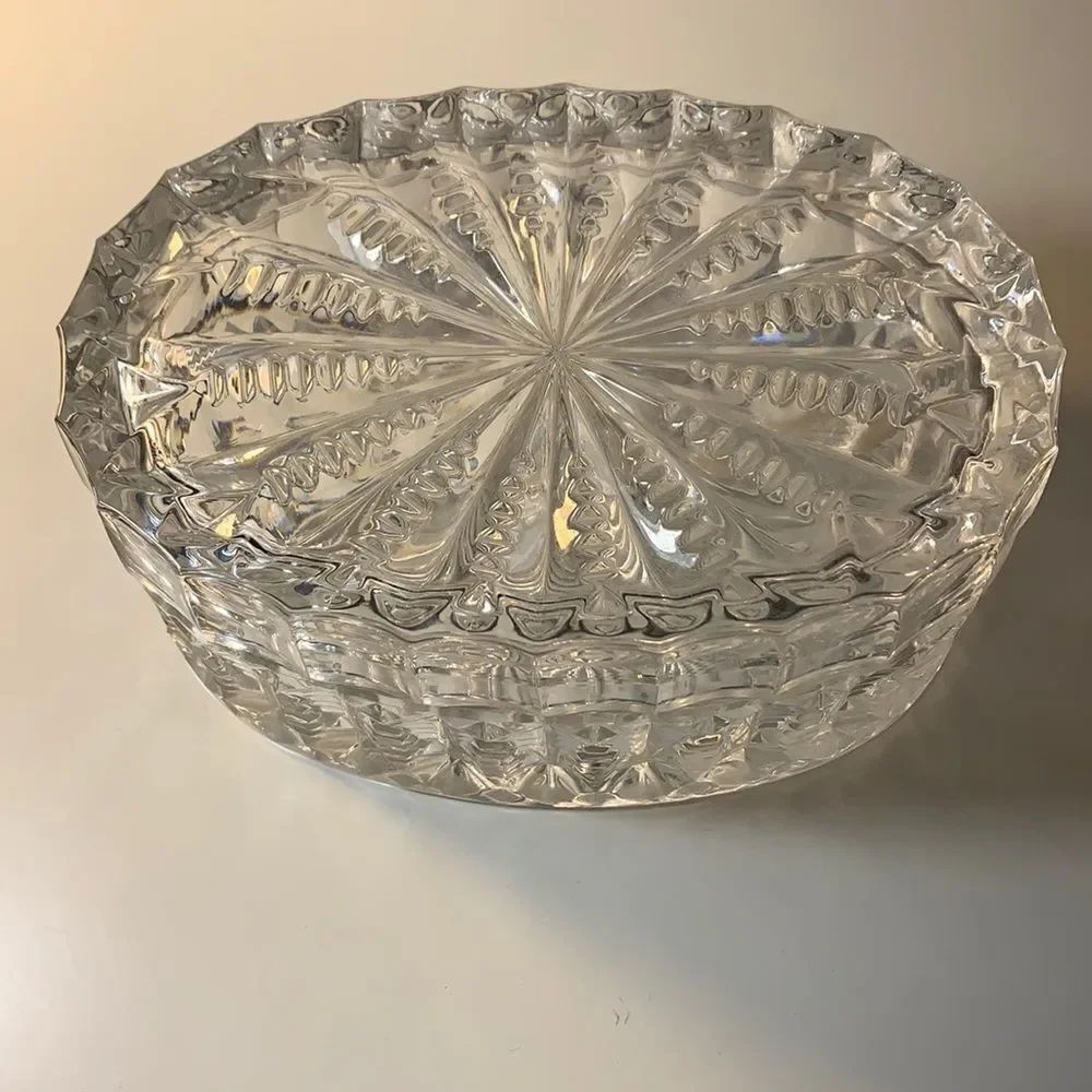 Vintage Corkscrew Diamond Cut Glass Oval Crystal Bowl Box Lid Vanity Trinkets